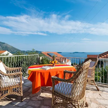 Guest house Adriatic Mlini